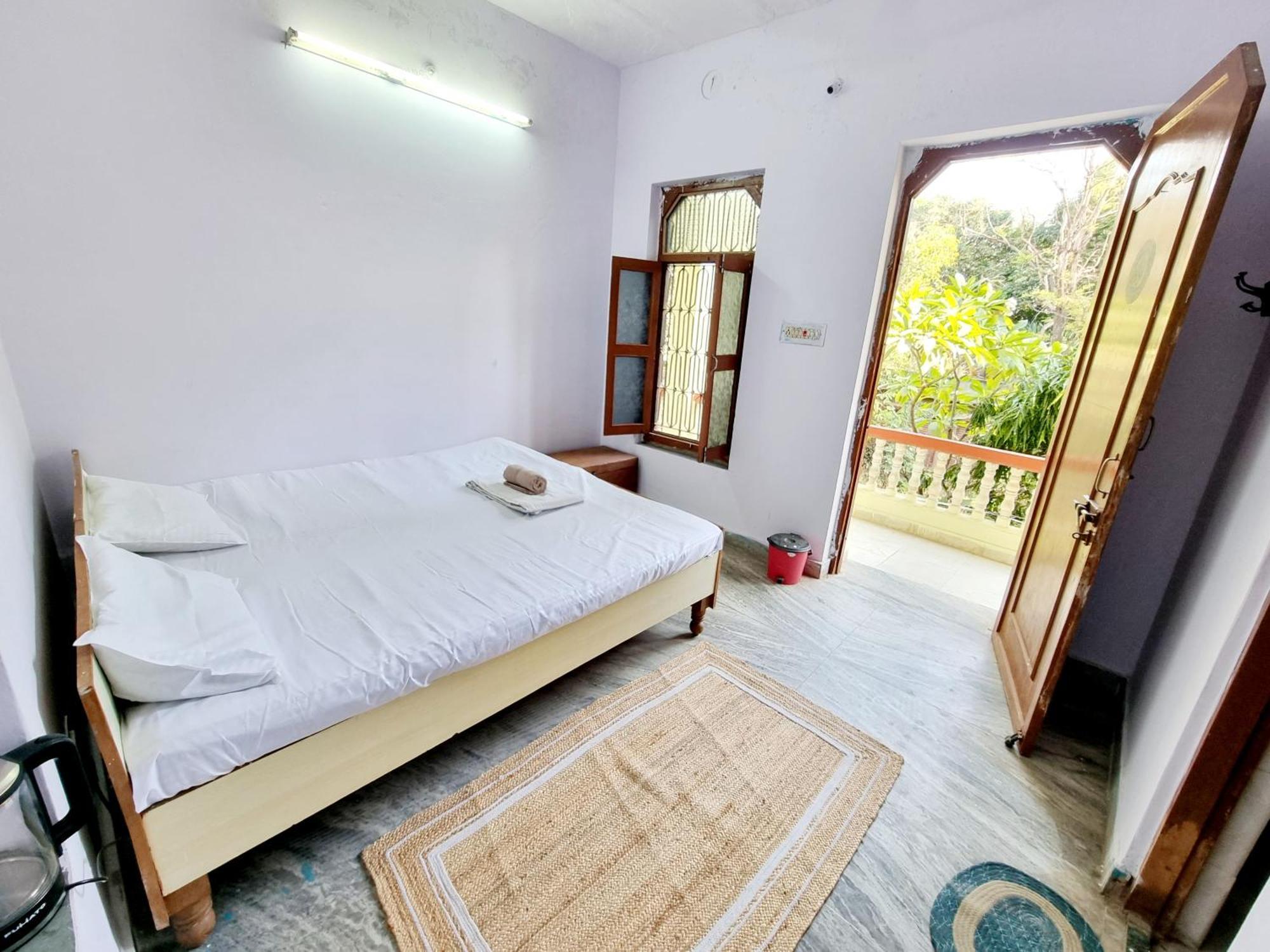 Karavan Kafe Pushkar Oda fotoğraf