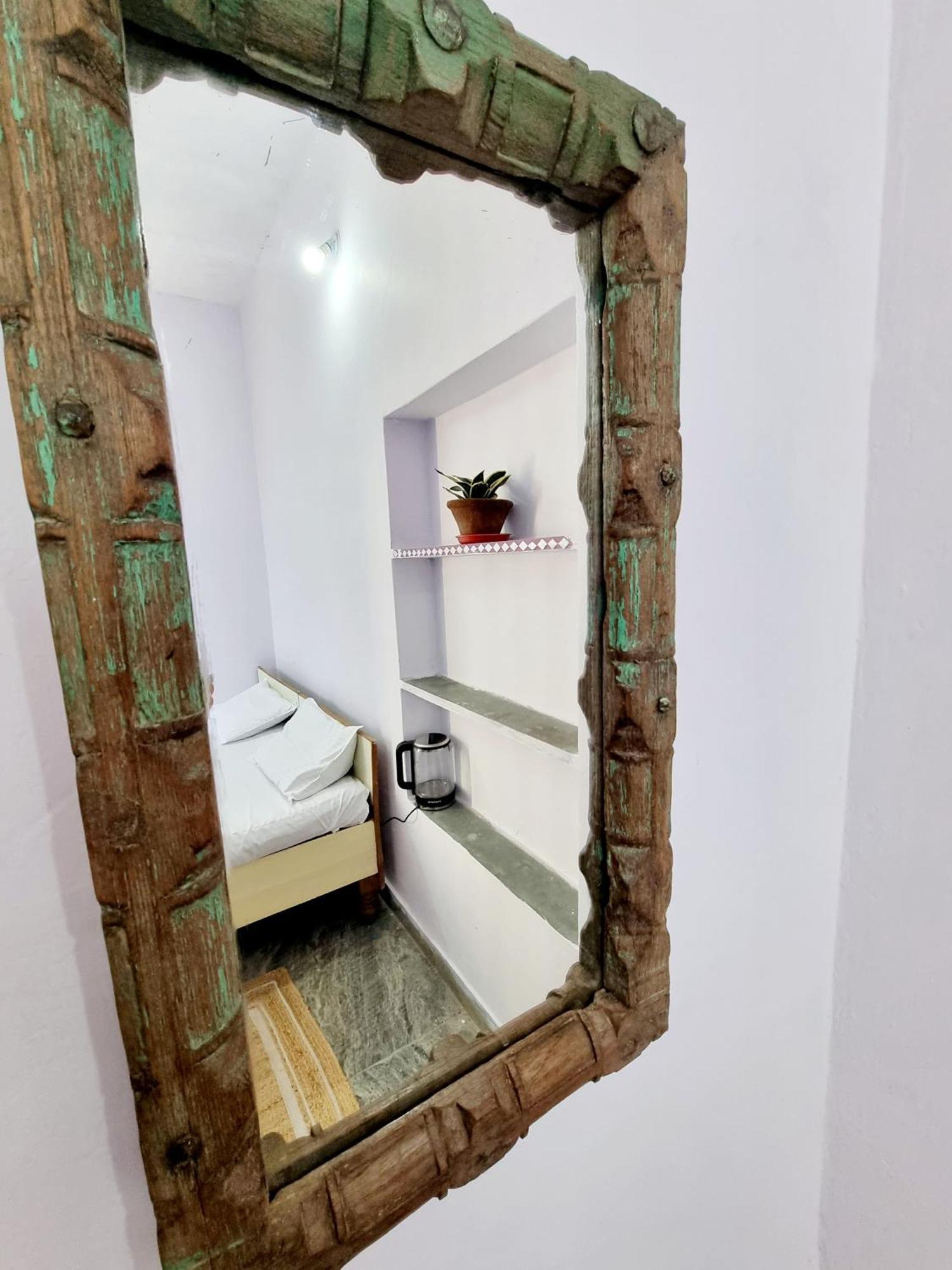Karavan Kafe Pushkar Oda fotoğraf