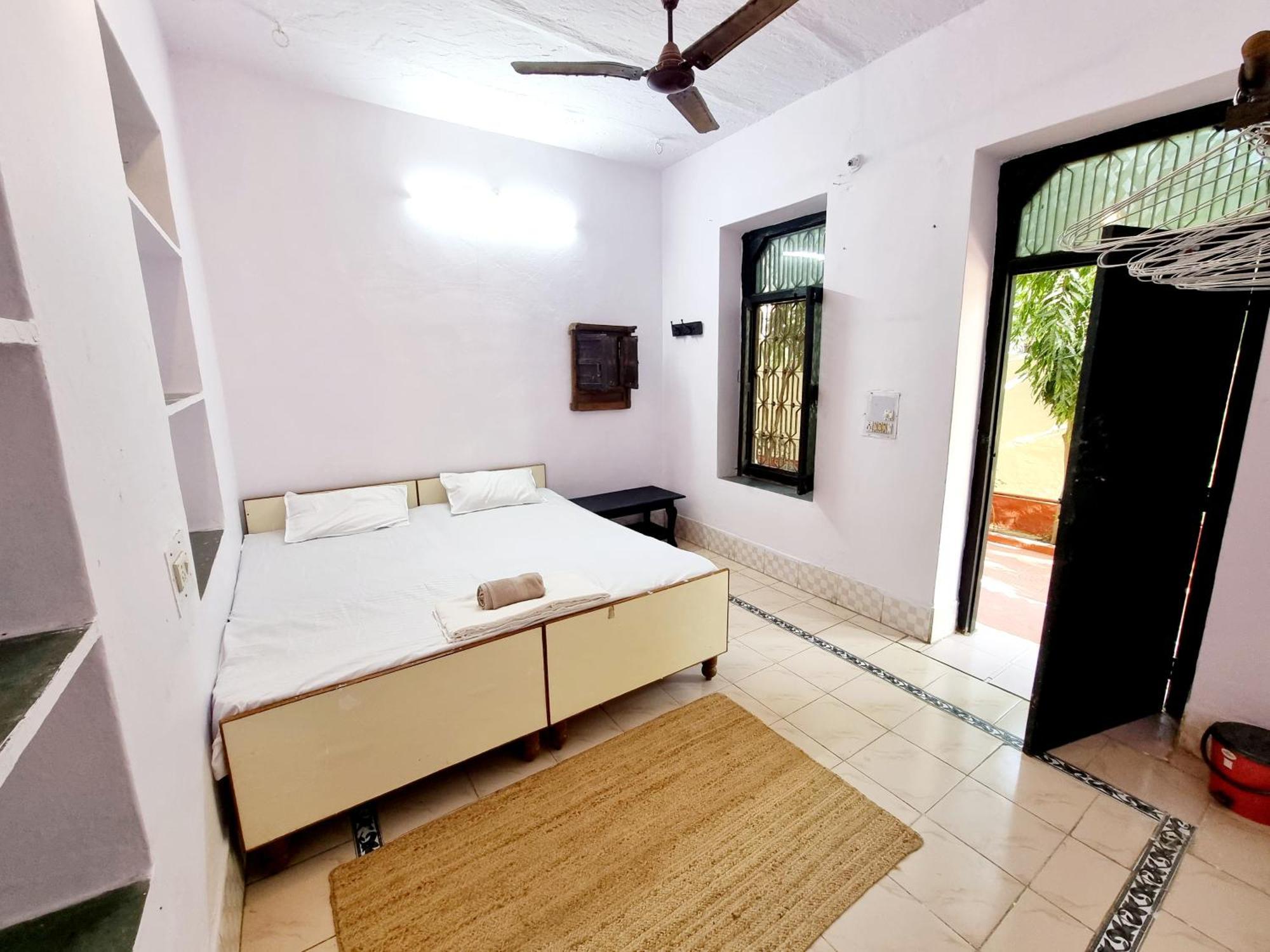Karavan Kafe Pushkar Oda fotoğraf